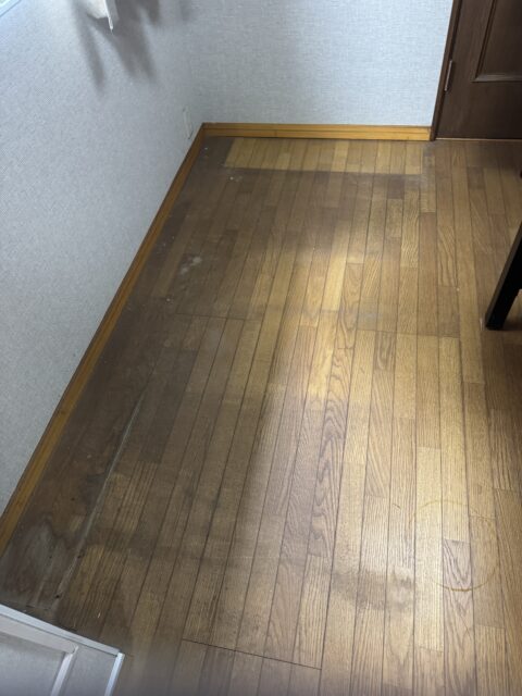 床、ワックス剥離